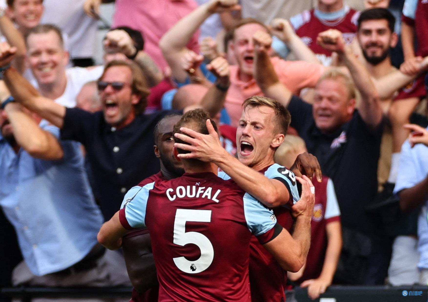 队中场的稳 队中场的稳