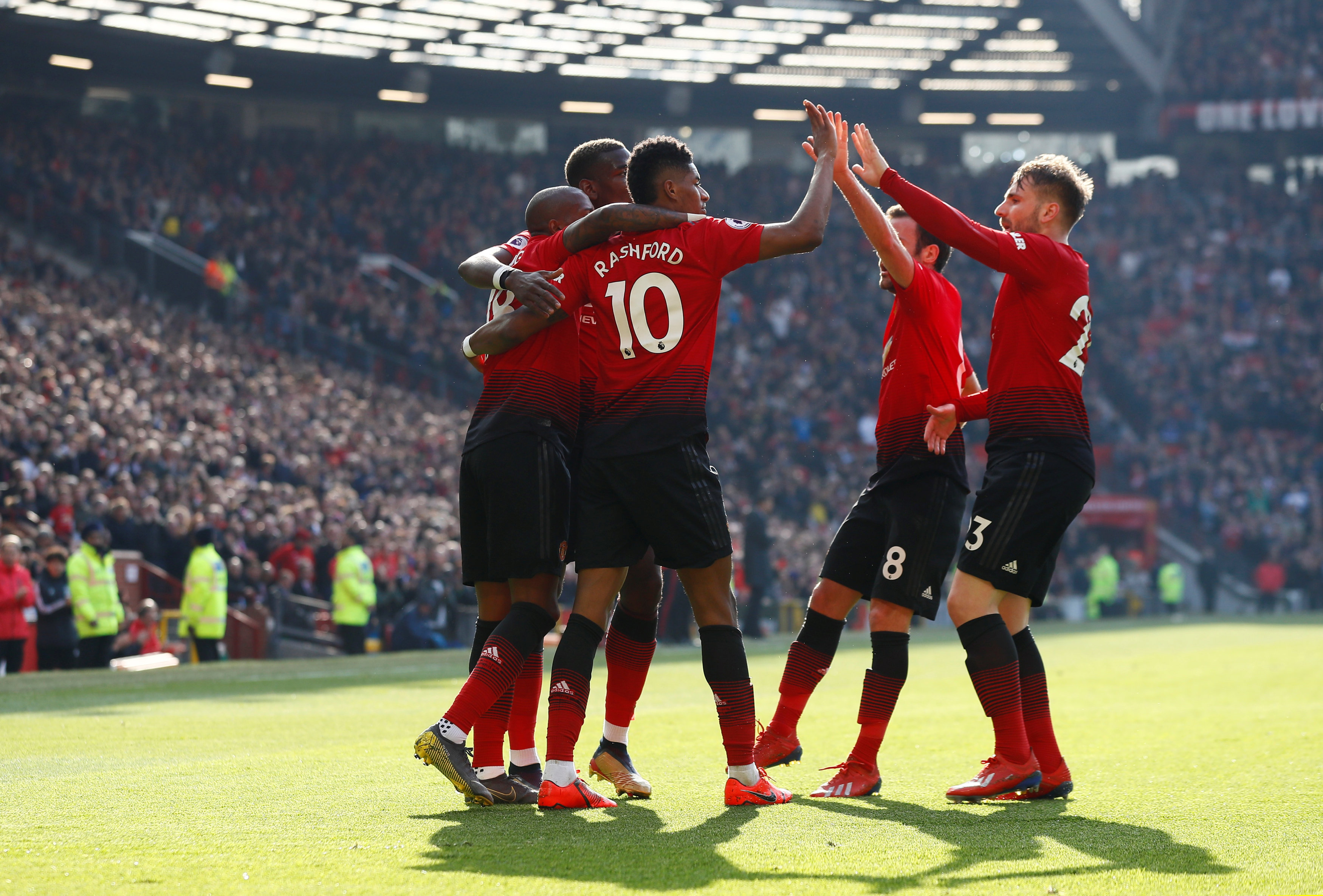 开活动现场 开活动现场